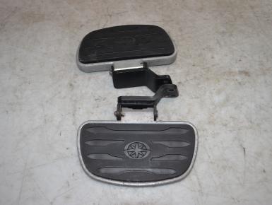 Подножка (упор) пассажира (левая и правая) В сборе с кронштейном, Yamaha&nbsp;, , 