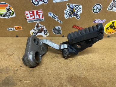 Кронштейн подножки водителя правый, Honda, XL 400 V Transalp, 1993, 0, 0