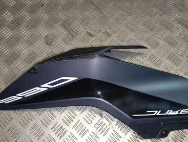Пластик боковой левый, KTM, 390 Duke, 2022, , 