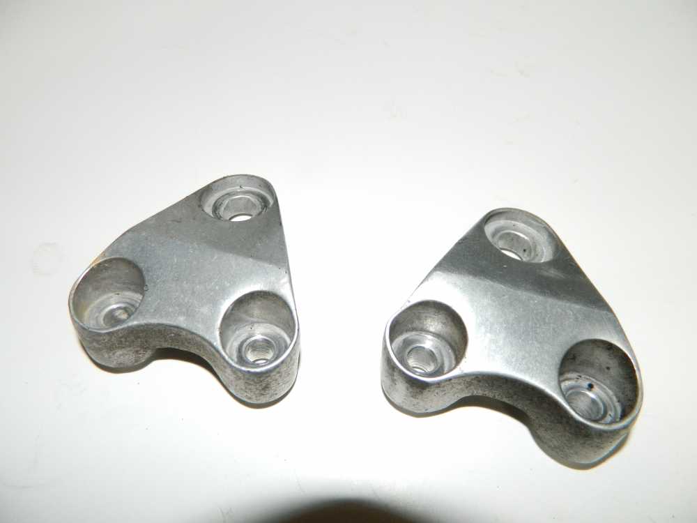 кронштейн опоры двс ваз 2110. передний кронштейн крепления двигателя гольф 3. кронштейн тяги на мотор ямаха 115. кронштейн крепления мотора. кронштейн крепления мотора.